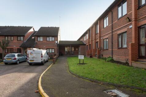 Regency  Court, 105 Park Avenue... 1 bed retirement property for sale