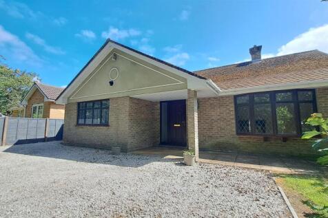 3 bedroom bungalow for sale