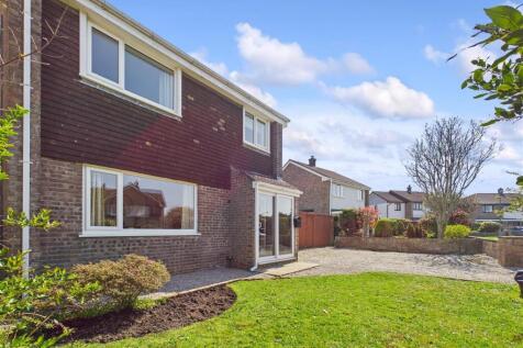 3 bedroom property for sale