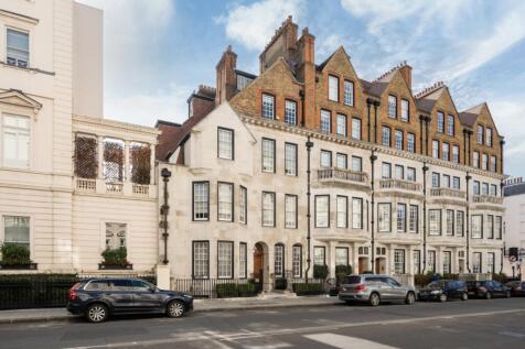 Eaton Gate Belgravia SW1W 3 bed flat for sale