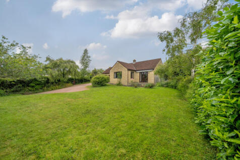 Ash Lane, Wells, BA5 4 bed detached bungalow for sale