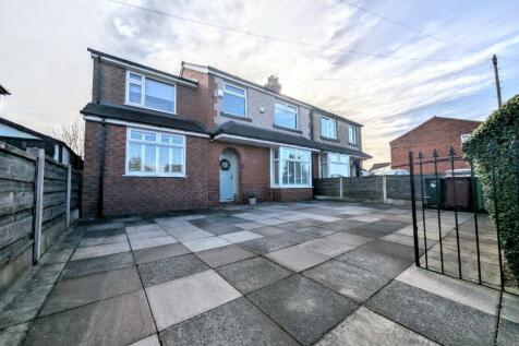 4 bedroom semi-detached house for sale