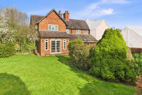 Harborough Road, New Inn, Nr.... 3 bed character property for sale