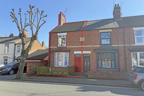 Bath Street, Market Harborough... 3 bed end of terrace house for sale