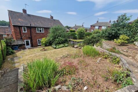 2 bedroom semi-detached house for sale