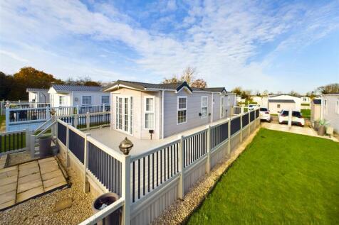 2 bedroom park home for sale