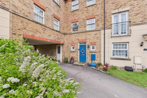 Squirrel Chase, Witham St. Hughs... 2 bed townhouse for sale