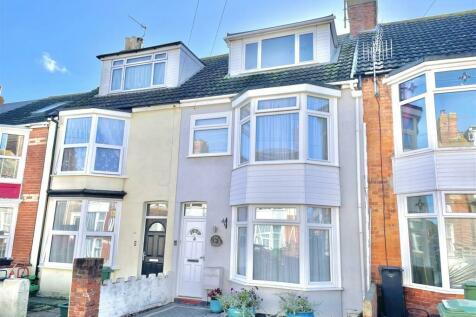 4 bedroom terraced house for sale