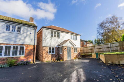 New Home In The Heart Of Hawkhurst 4 bed detached house for sale