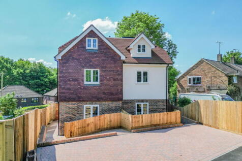 New Build In Central Position In... 3 bed semi