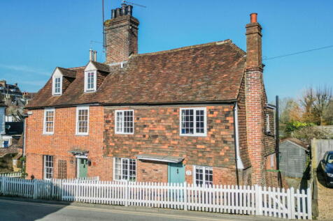 Walking Distance To Cranbrook School 4 bed semi