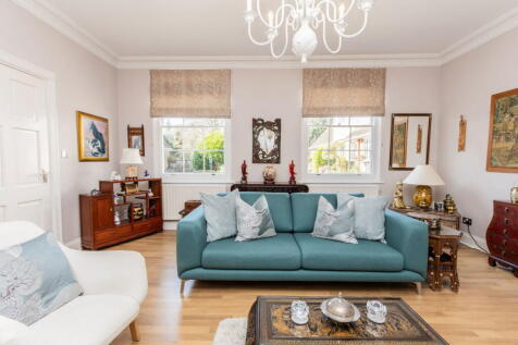 Available With No Onward Chain In... 3 bed semi