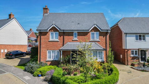 Prestigious Development in Hawkhurst 4 bed detached house for sale