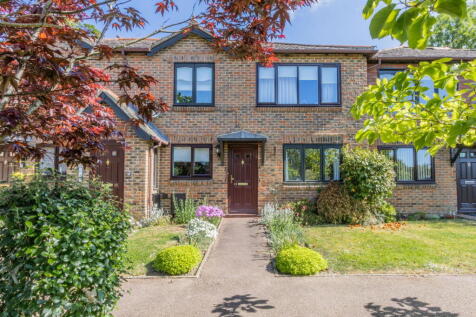 2 bedroom ground floor flat for sale
