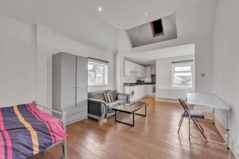 St Albans Road, Watford, WD24 Studio for sale