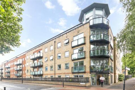 Rotherhithe Street, London SE16 2 bed apartment for sale