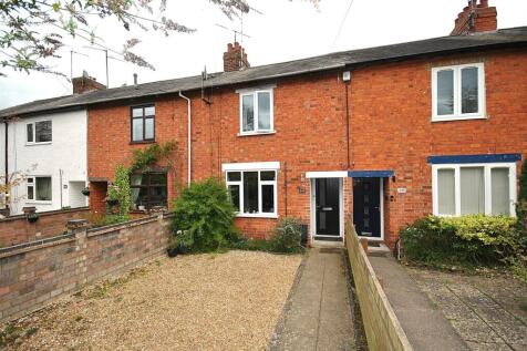 Main Road, Duston, Northampton 2 bed terraced house for sale