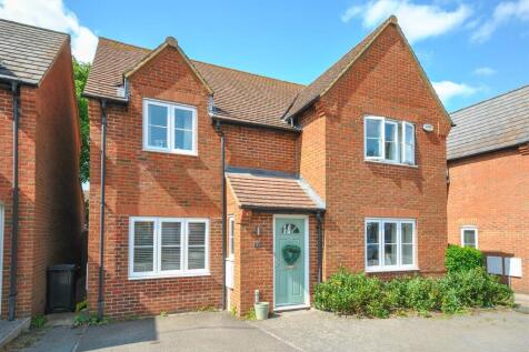 Watts Close, Cogenhoe, Northampton 4 bed detached house for sale