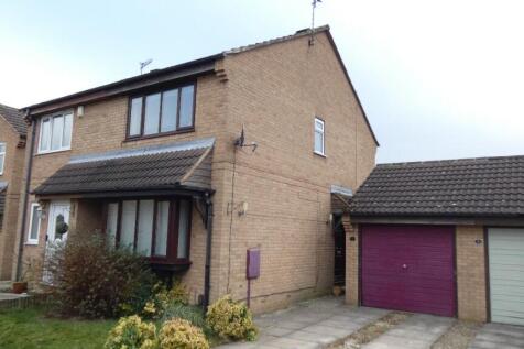 2 bedroom semi-detached house for sale