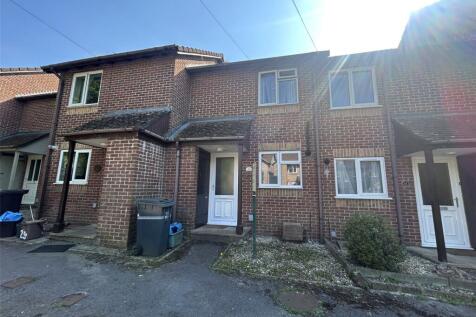 Old Station Court, Chard, Somerset, TA20 2 bed terraced house for sale