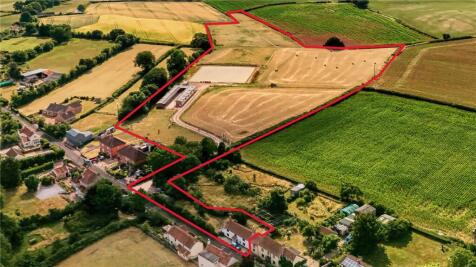 Borough Post & Equestrian Facilities... 2 bed equestrian property for sale