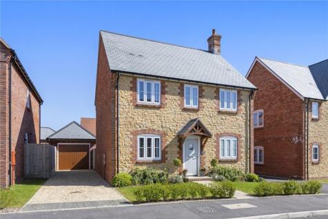 Wingfield Place, Thornford... 3 bed detached house for sale