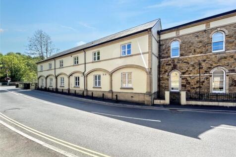 South Street, Sherborne, Dorset, DT9 2 bed apartment for sale