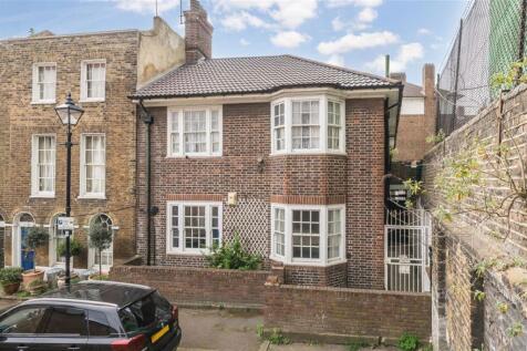 Montford Place, London SE11 3 bed flat for sale