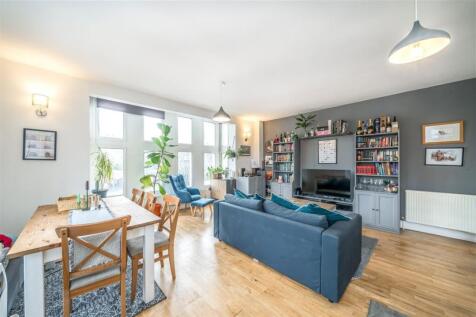 Caldwell Street, London SW9 2 bed flat for sale