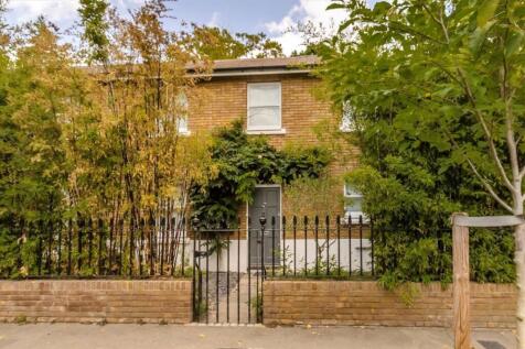 Foxley Road, London SW9 3 bed house for sale