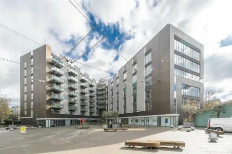 Bermondsey Square, London SE1 1 bed flat for sale