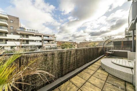 Spa Road, London SE16 2 bed flat for sale