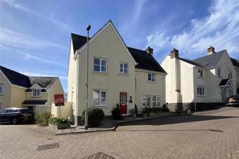 Cornlands, Sampford Peverell... 4 bed detached house for sale