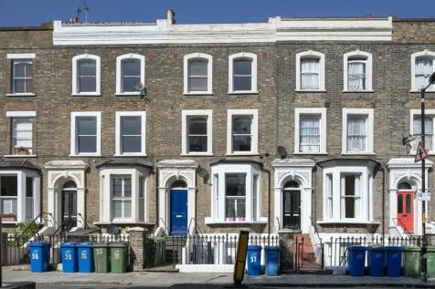 Vicarage Grove, Camberwell, SE5 3 bed flat for sale