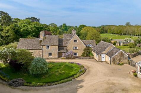 7 bedroom detached house for sale
