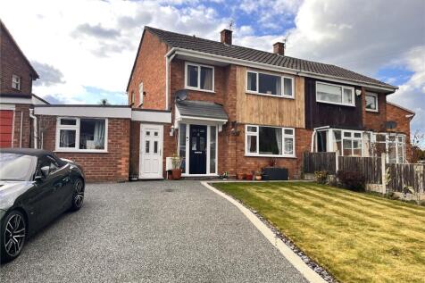 Whitemere Road, Mount Pleasant... 4 bed semi