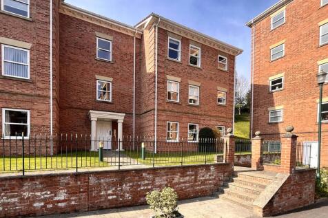Sandringham Court, Port Hill... 2 bed apartment for sale