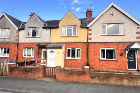 2 bedroom terraced house for sale