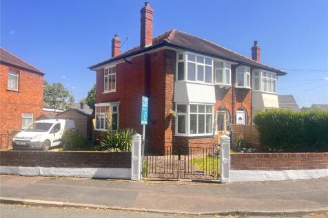 Coniston Road, Harlescott... 3 bed semi