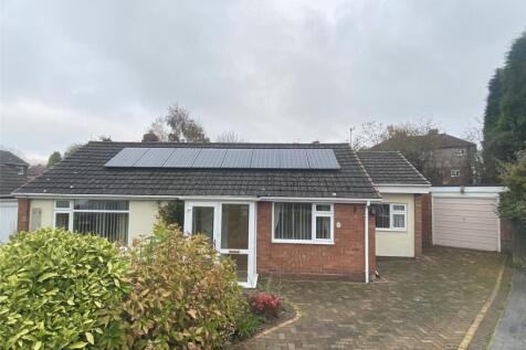 Uplands Avenue, Oakengates, Telford... 2 bed bungalow for sale