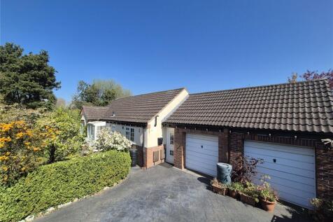 2 bedroom bungalow for sale