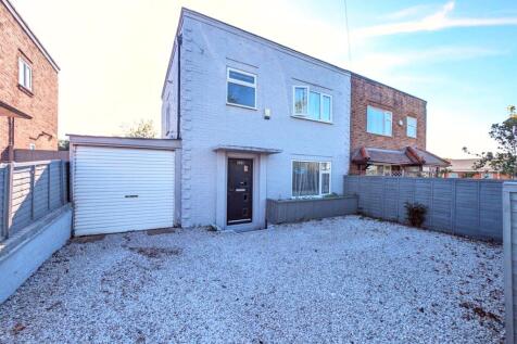 Wrekin Drive, Donnington, Telford... 3 bed semi