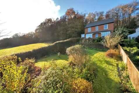 Sandy Lane, Haslemere, GU27 4 bed house for sale