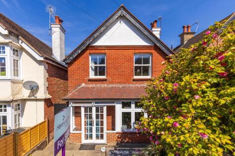 Camelsdale Road, Haslemere, GU27 3 bed detached house for sale