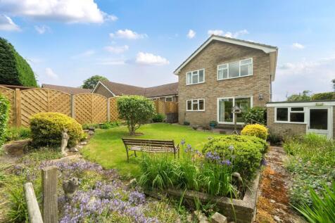 The Leys, Fernhurst, GU27 3 bed link detached house for sale