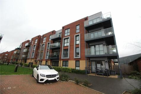 Holmesley Road, Borehamwood... 2 bed apartment for sale