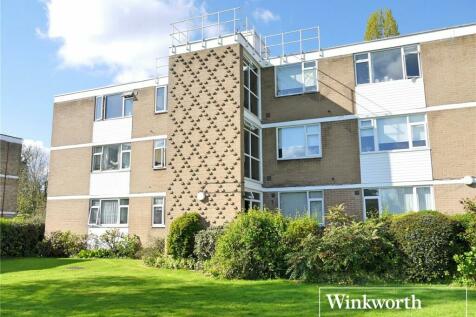 Boreham Holt, Elstree, Borehamwood... 2 bed apartment for sale