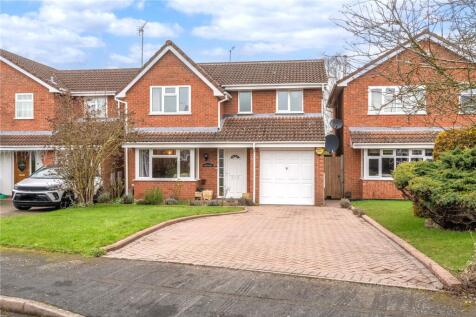 Thistledown Drive, Featherstone... 4 bed detached house for sale