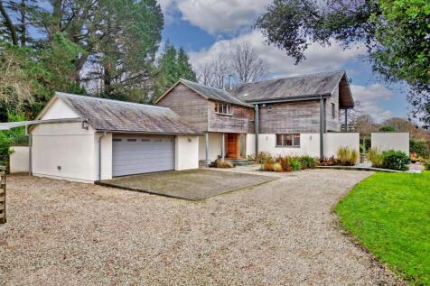 Down Road, Tavistock, Devon, PL19. 4 bed detached house for sale