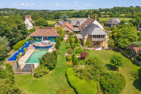 12 bedroom detached house for sale